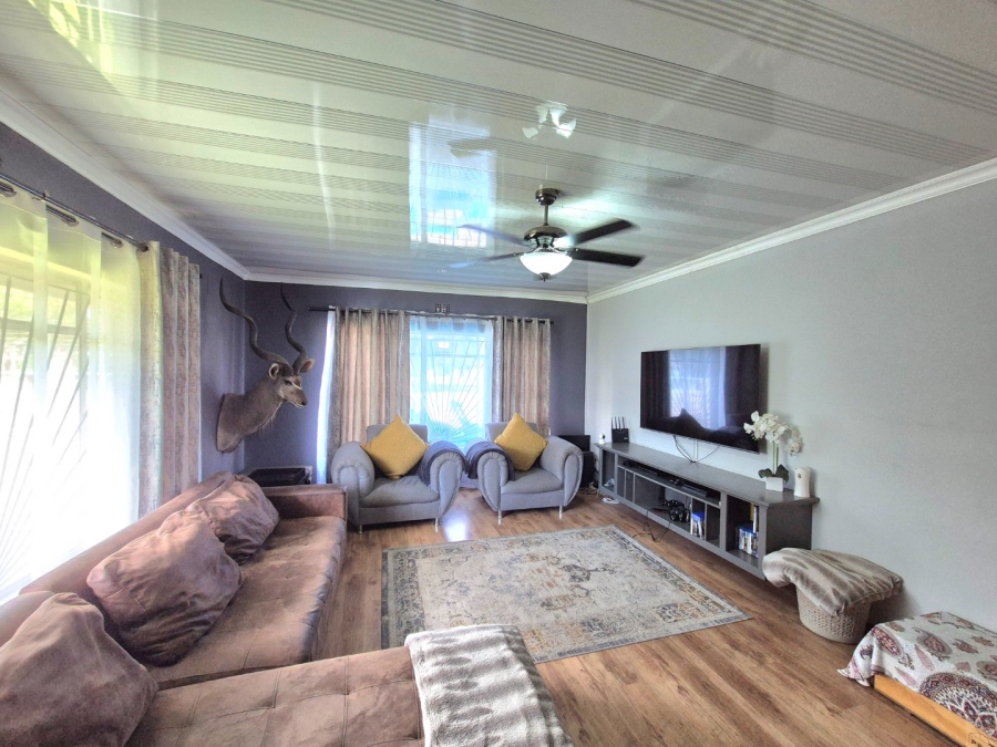 3 Bedroom Property for Sale in Vaalpark Free State